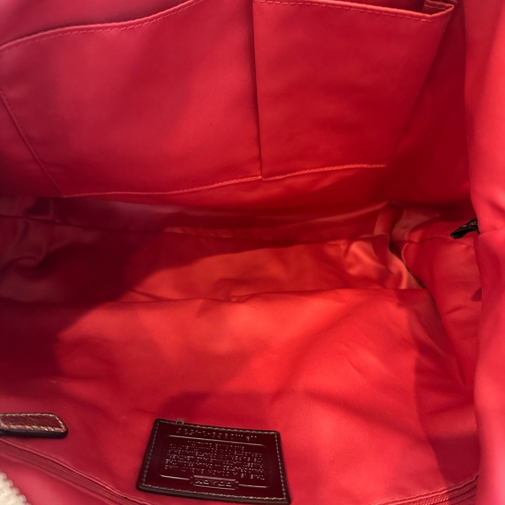 2009 Coach Poppy Special Edition Signature Sequin Tote Bag. Beautiful  Condition - Picture 10 of 13